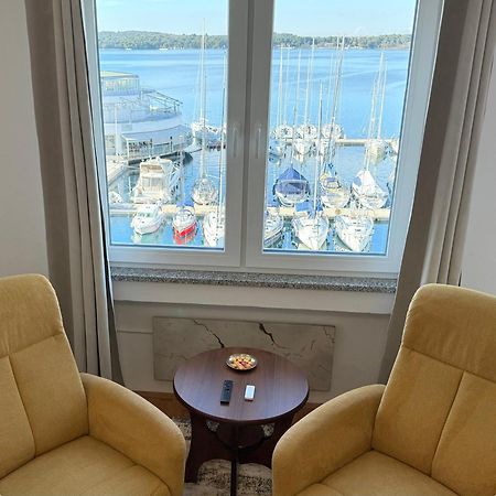 Studio Apartment Harbour Pula Exterior foto