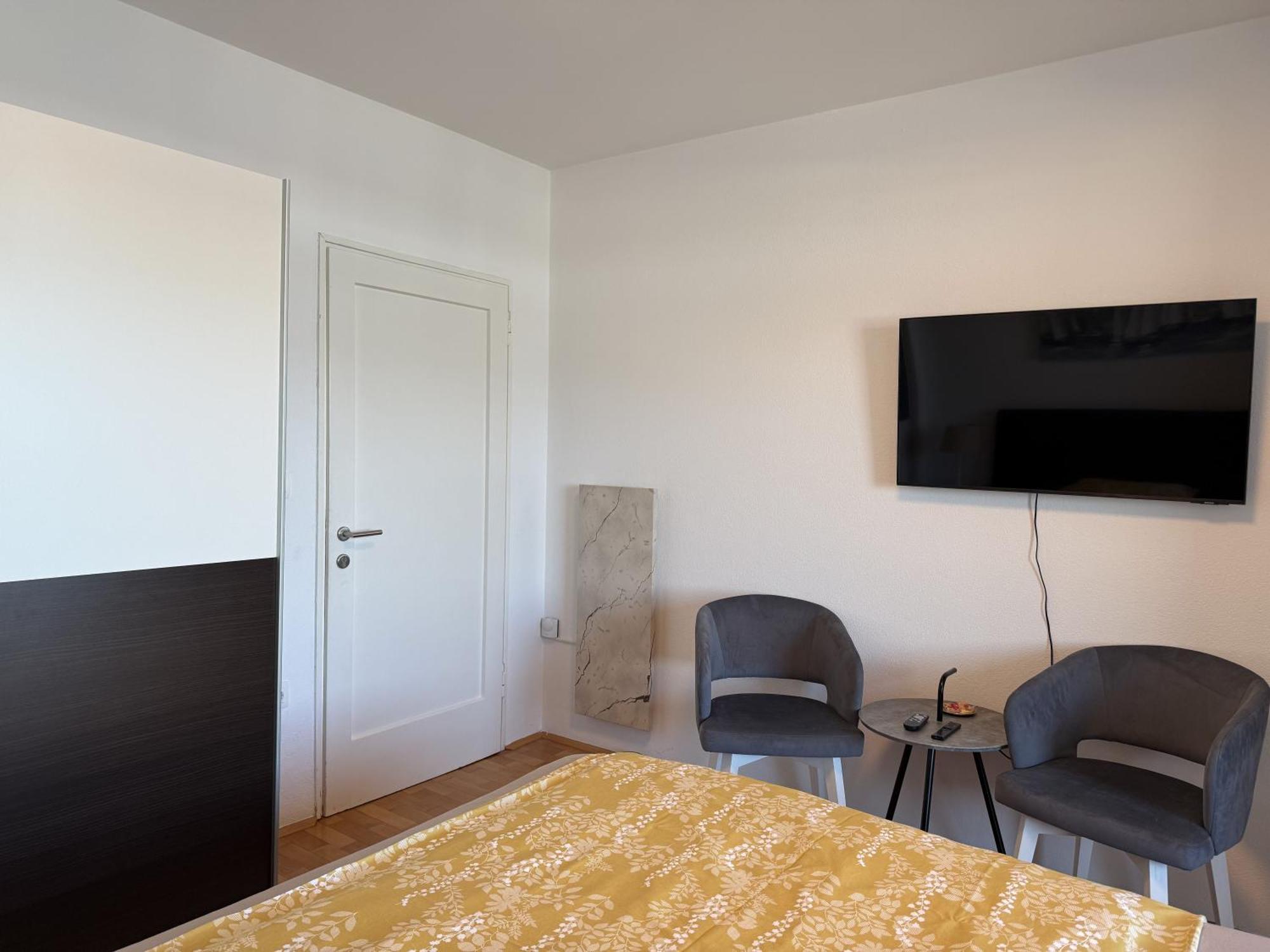 Studio Apartment Harbour Pula Exterior foto
